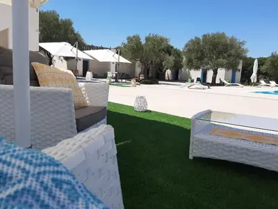 Piscina di Borgo Rurale Cares o nelle vicinanze