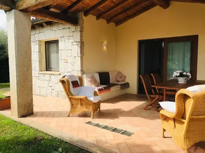 Area soggiorno di Villa vista mare con piscina