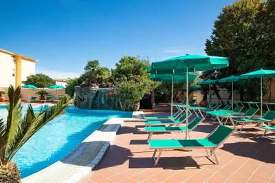 Piscina di Hotel Maria Rosaria o nelle vicinanze