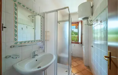 Bagno di Amazing Apartment In San Teodoro Ot