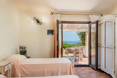 Letto o letti in una camera di Borgo Alba Barona Turismo Rurale