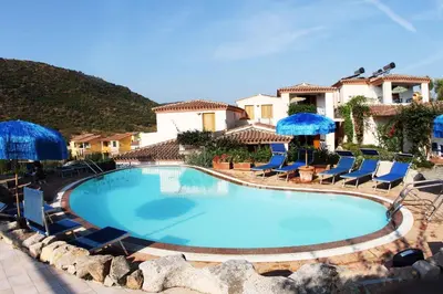 Piscina di Holiday home Budoni - Insel Sardinien 27734 o nelle vicinanze
