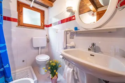 Bagno di Apartment in San Teodoro 23143