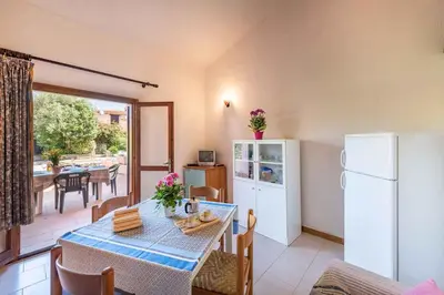 Cucina o angolo cottura di Apartment in San Teodoro 23143