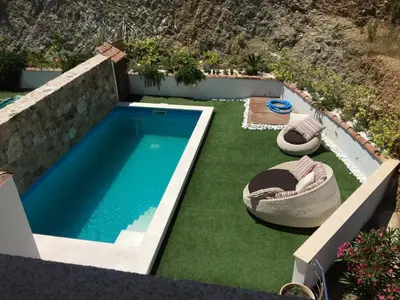 Piscina di Sardinia house with beautiful view near sea o nelle vicinanze