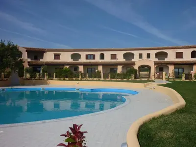 Piscina di Residence Le Ginestre / Ataras o nelle vicinanze