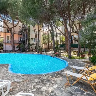 villa in centro con piscina