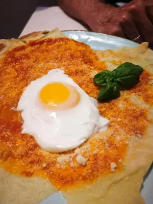 Cibo presso l'agriturismo o nelle vicinanze