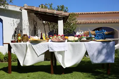 Cibo presso l'agriturismo o nelle vicinanze