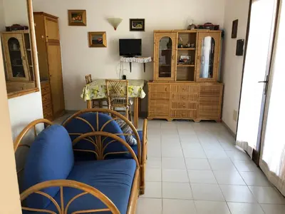 TV o dispositivi per l'intrattenimento presso Appartamento Iris 300 mt spiaggia