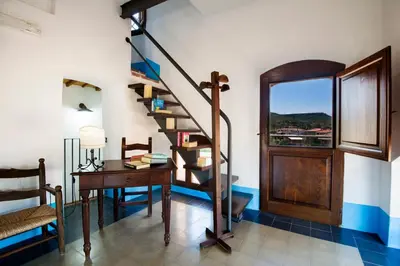 Biblioteca nell'hotel