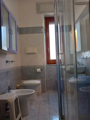 Bagno di AFFITTACAMERE DORGALI B&B da ZIETTO