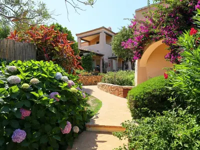 Giardino di Holiday Home Dalia 20 - Vista Village by Interhome