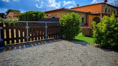 Giardino di Villa Paola San Teodoro con piscina privata