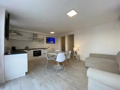 Cucina o angolo cottura di BEACH HOUSE TANAUNELLA