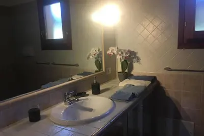 Bagno di DavidHouse San Teodoro