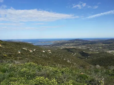 Paesaggio naturale nelle vicinanze della casa vacanze