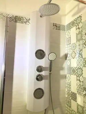 Bagno di Casa Murales