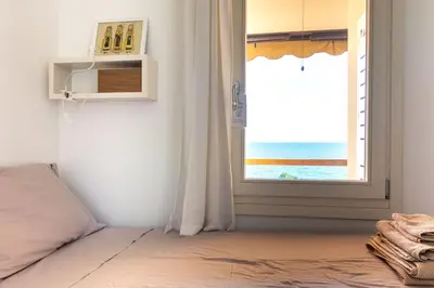 Letto o letti in una camera di Sunrise Sisters' Home