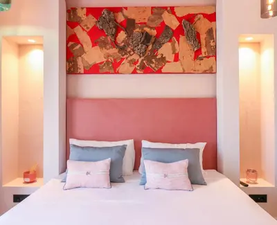 Letto o letti in una camera di Home Avenue Luxury Townhouse