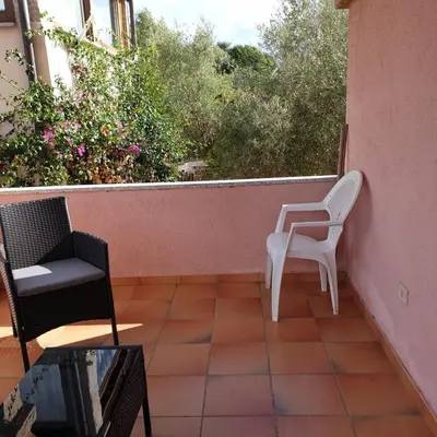 Balcone o terrazza di San Teodoro a due passi dal centro...