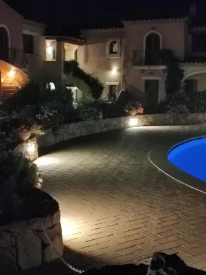 Piscina di Residence Cala Moresca 15 o nelle vicinanze