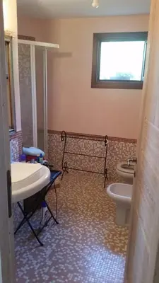 Bagno di La casa di Camilla a Punta Molara