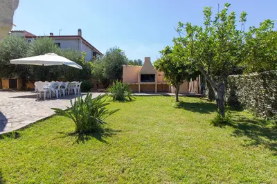 Giardino di Appartamenti in Villa con ampio giardino esterno