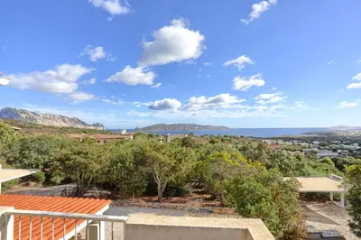 Paesaggio naturale nelle vicinanze della casa vacanze