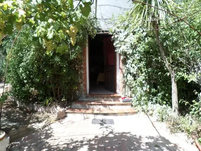 Giardino di Pinnettu sardo tipica abitazione sarda in ecosistema insetti e animaletti simpatici in condivisione bagno esterno a 10metri Leggere attentamente Prima di prenotare