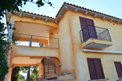 Balcone o terrazza di ISS Travel, Ponderosa Terrace - centrally located 2-bedroom apartment with aircondition