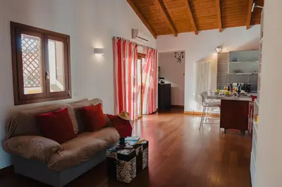 Cucina o angolo cottura di Giaria Holiday House