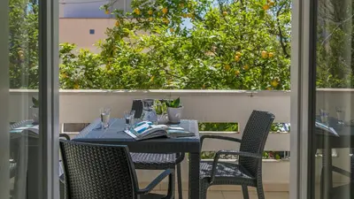 Giardino di Appartamenti Taloro AB IUN Q3273