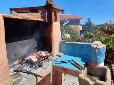 Attrezzature per barbecue disponibili per gli ospiti della casa vacanze