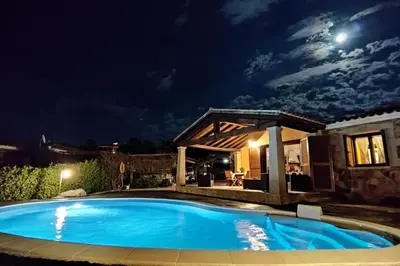 Piscina di Villa Janas con piscina privata Budoni o nelle vicinanze