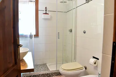 Bagno di Splendida Villetta Tavolara 2