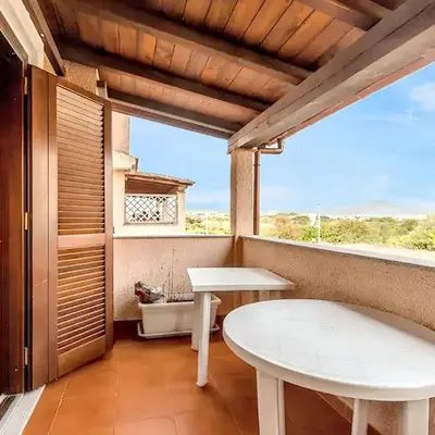 Cozy apartment with sea view in Olbia - 80 m²