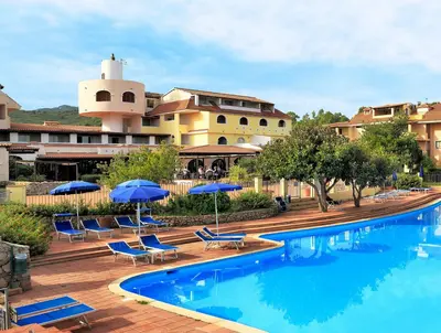 Piscina di Colonna Beach Hotel Marinella o nelle vicinanze