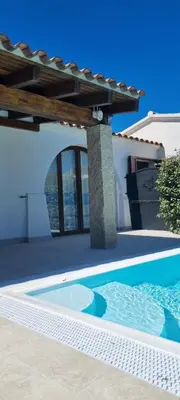 Piscina di Le Pavoncelle o nelle vicinanze