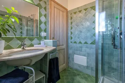 Bagno di House of Lens