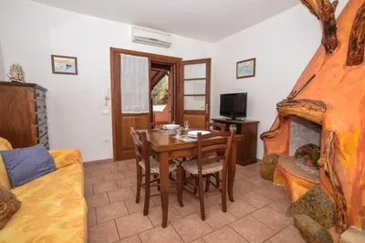 TV o dispositivi per l'intrattenimento presso Villa Aurora con A/C