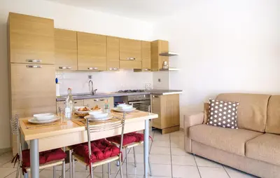 Cucina o angolo cottura di Gorgeous Apartment In Porto San Paolo