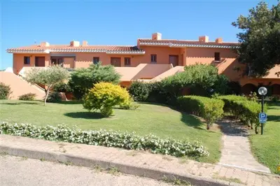 Giardino di Residence Porto Coda Cavallo