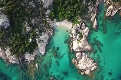 Paesaggio naturale nelle vicinanze della villa