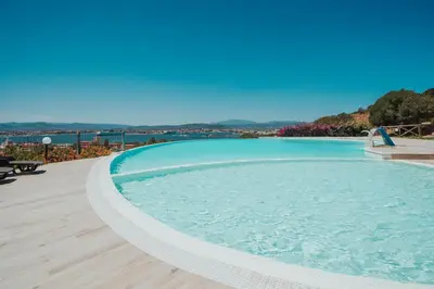 Piscina di Hotel dP Olbia - Sardinia o nelle vicinanze