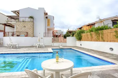 Piscina di Isola Blu, Jacuzzi & Pool by DomusAway o nelle vicinanze
