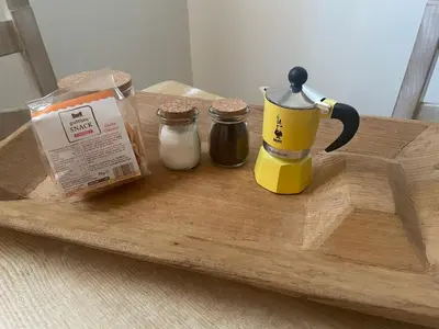 Set per la preparazione di tè e caffè presso Sardinia House