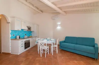 Cucina o angolo cottura di Celeste House With Pool - Happy Rentals
