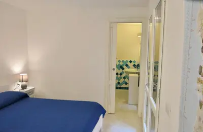 Letto o letti in una camera di ISS Travel, Sea View Villa Ursula - 4 bedrooms and 4 bathrooms