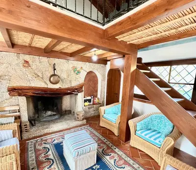 Area soggiorno di ISS Travel, Li Funnesi House - with private garden, air-condition and two bathrooms